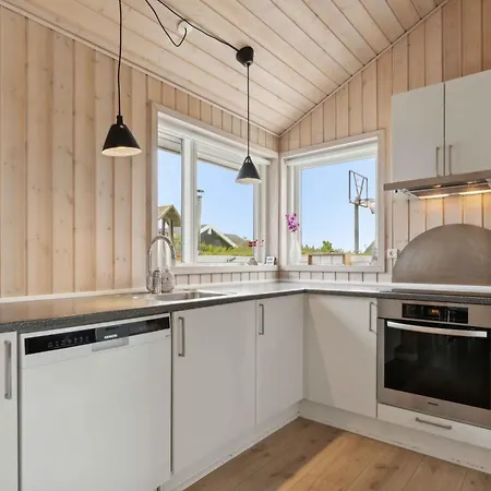Activity House - Flovt Holiday home *